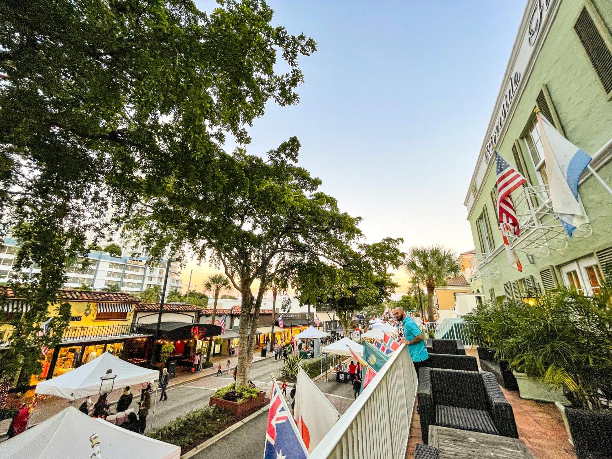 Riverside Hotel Fort Lauderdale Bagian luar foto